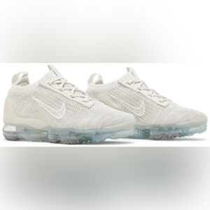 Nike Women’s Air VaporMax 2021 Flyknit 'Phantom Metallic Silver'